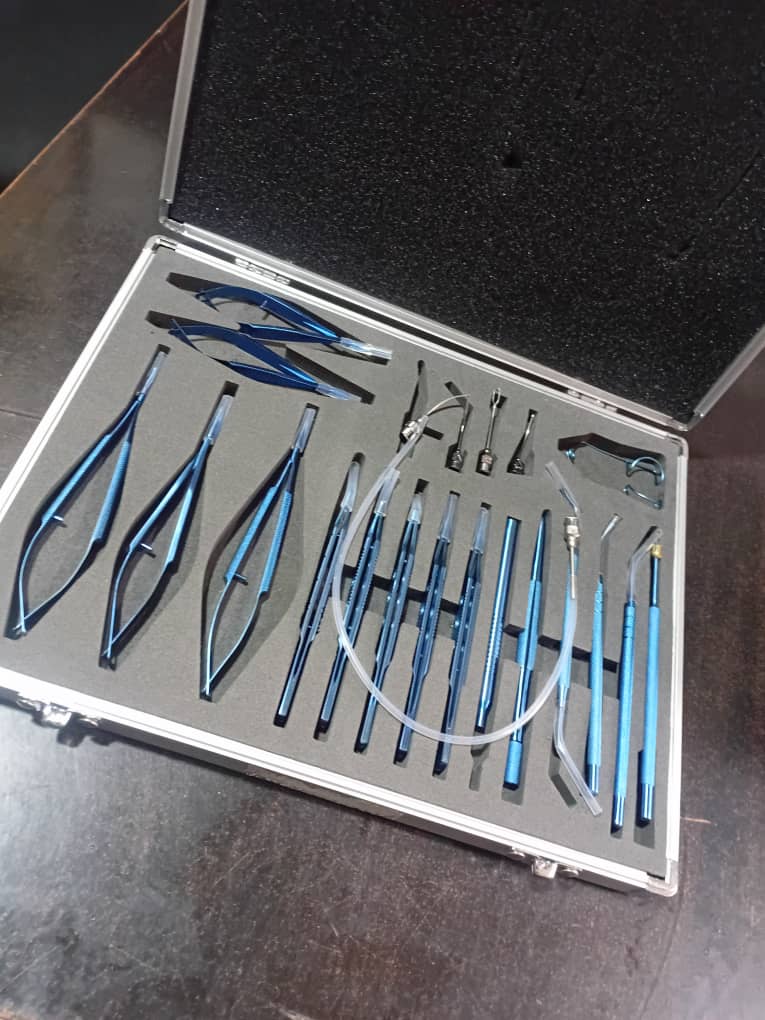 Titanium Cataract Set